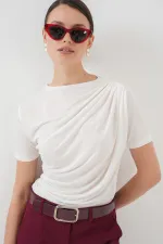 Büzgü Detaylı Kısa Kol Sandy Bluz 945 - Beyaz
