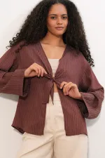Women's Front Lace-Up Blouse 952 - Brown Women's Front Lace-Up Blouse 952 - Brown