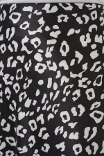 Kadın Siyah Beyaz Desenli Saten Etek 15806