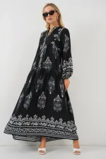 Robe hijab à motifs authentiques 2423 - Noir 11 Robe hijab à motifs authentiques 2423 - Noir 11