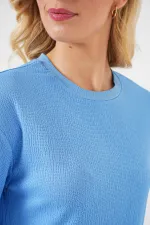 4332 Yanı Yırtmaçlı Örme Tişört - B.Mavi