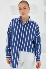 Kadın Lacivert Beyaz Çizgili Oversize Basic Gömlek 20254