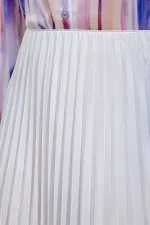 8009 Deri Görünümlü Piliseli Etek - Beyaz