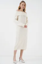 Robe oversize en maille à col Madonna 15920 - Écru