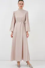 Robe de soirée modeste en satin 2510 - Crème Robe de soirée modeste en satin 2510 - Crème
