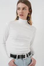 938 Büzgü Detaylı Dik Yaka Sandy Bluz - Beyaz