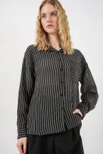Kadın Tek Cepli Çizgili Oversize Gömlek 20375 - Siyah Kadın Tek Cepli Çizgili Oversize Gömlek 20375 - Siyah