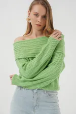 Pull oversize en maille à épaules dénudées pour femme (réf. 15908) - Vert foncé