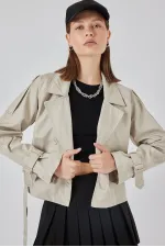 Trench-coat court ceinturé pour femme 5970 - Pierre
