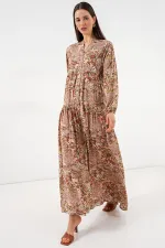 Kadın Desenli Uzun Tesettür Elbise 2585 - Sütlü Kahve