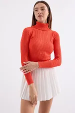 Pull à col roulé en maille orange 10311