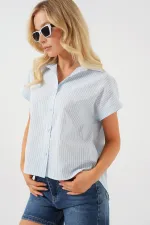 Chemise rayée à manches courtes pour femme 20324 - Bleu clair