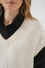 15914 V Yaka Triko Süveter - Ekru