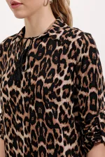 5613 Yaka Bağcıklı Çizgili Tunik - Kahverengi