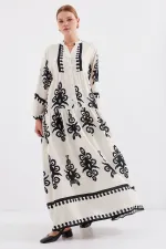 Robe hijab à motifs authentiques 2423 - Taille M, couleur crème