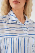 Chemise rayée à manches courtes pour femme 20344 - Bleue