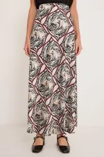 Kadın Siyah Bej Desenli Saten Etek 15877