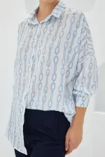 Chemise oversize en satin turquoise et blanc à motifs pour femme 3985