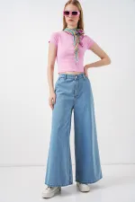 Women's Wide Leg High Waist Jeans 30080 - Light Blue Women's Wide Leg High Waist Jeans 30080 - Light Blue