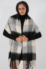 Kadın Yumuşak Dokulu Kalın Şal Atkı 15951 - A.Siyah