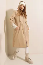 Trench-coat à capuche et cordon de serrage à la taille 9091 - Beige