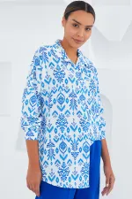 Chemise oversize en satin à motifs bleus et blancs pour femme 3985