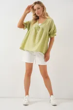Kadın Önü Bağcıklı Kısa Kol Bluz 962 - E.Yeşil