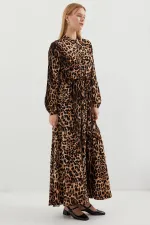 2144 Hakim Yaka Tesettür Elbise - A.Kahve