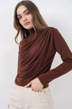 925 Büzgü Detaylı Sandy Bluz - A.Kahve