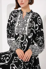 Robe hijab à motifs authentiques 2423 - Noir