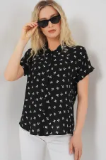 Chemise à manches courtes à motifs pour femme 20310 - Noire