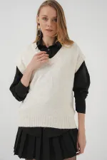 15914 V Yaka Triko Süveter - Ekru