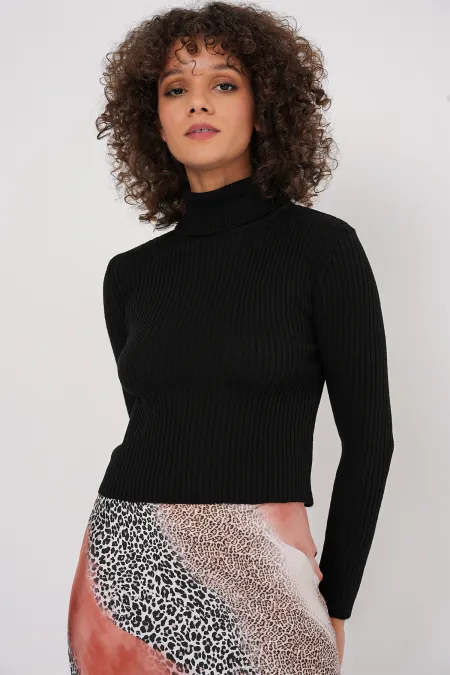 15896 Boğazlı Triko Kazak - Siyah