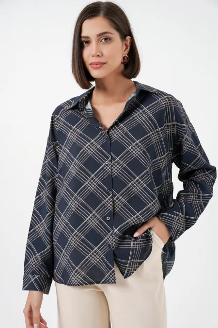 Chemise oversize à motifs pour femme 20372 - Bleu marine