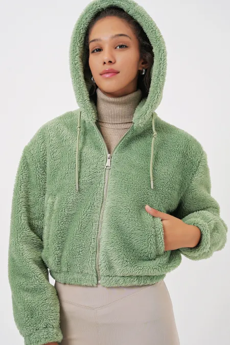 Veste courte à capuche en peluche 5193 - Vert écru