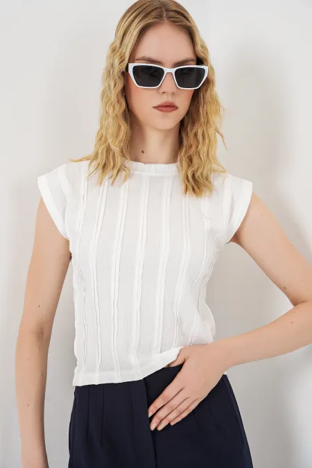 Women's Textured Sleeveless Knitted Stretch Blouse 991 - White