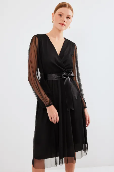 Robe en tulle à double boutonnage 2494 - Noire