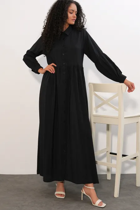 Women's Full-Length Buttoned Long Hijab Dress 2591 - Black Women's Full-Length Buttoned Long Hijab Dress 2591 - Black