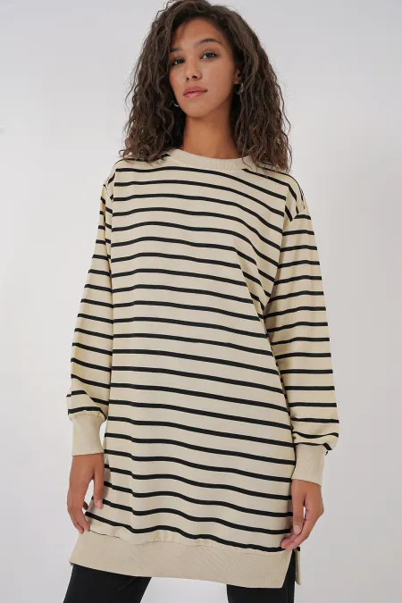 55452 Kadın Bisiklet Yaka Çizgili Tesettür Tunik - Siyah