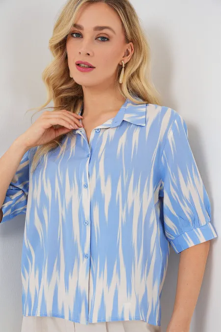Women's Patterned Short Sleeve Crop Shirt 20337 - Blue
