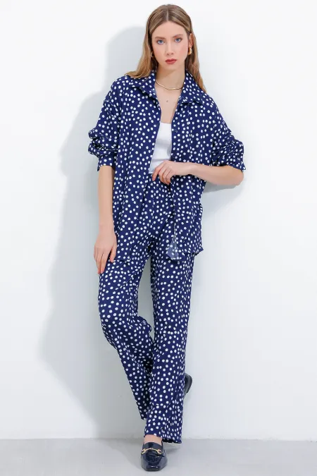 Ensemble deux pièces en maille bleu marine et écru à pois pour femme 5858