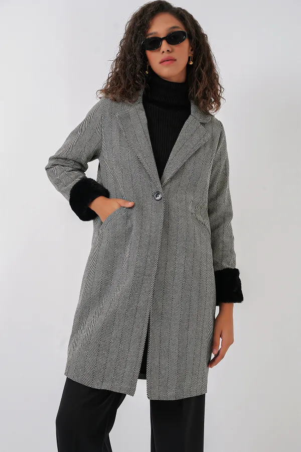 Manteau en cachemire à chevrons 9085 - Noir Manteau en cachemire à chevrons 9085 - Noir