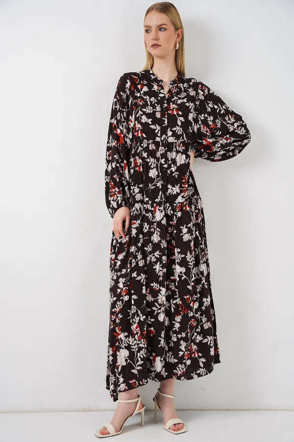 Kadın Desenli Uzun Tesettür Elbise 2585 - Beyaz - Kahve