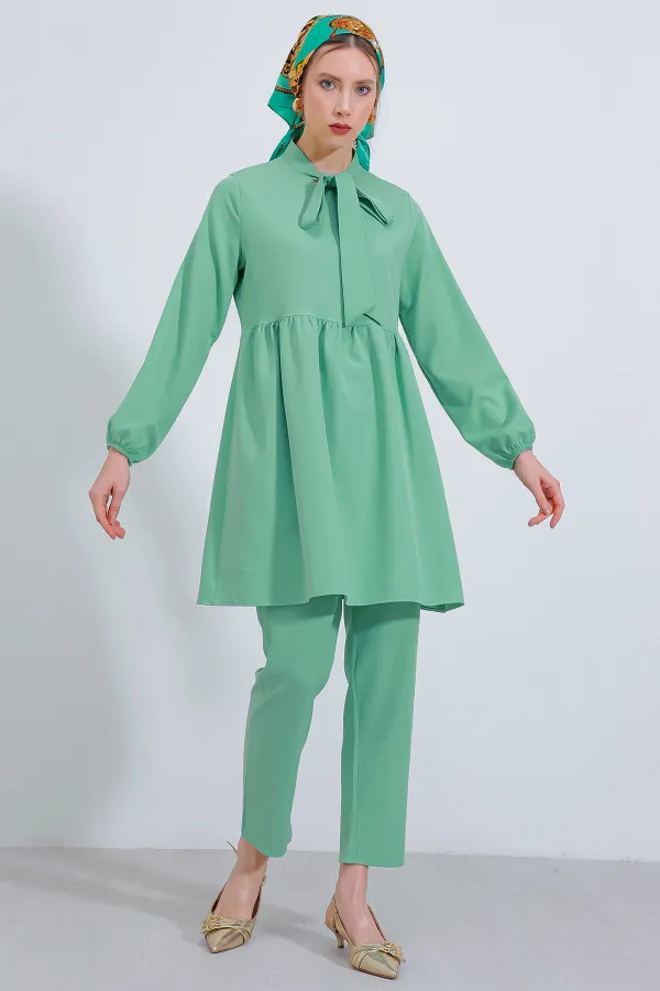 Ensemble pantalon et tunique en maille menthe pour femme 6654