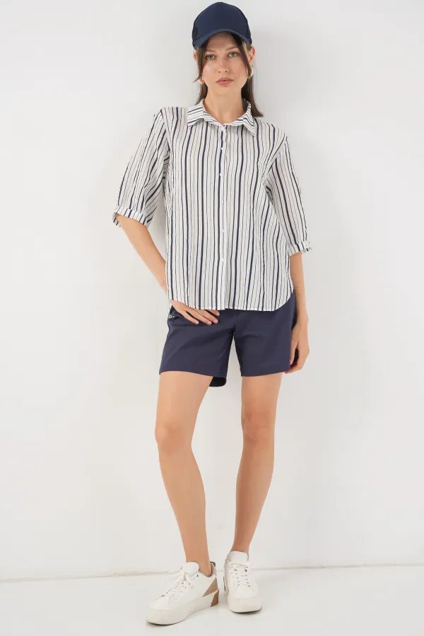 Chemise rayée à manches courtes pour femme 20345 - Bleu marine clair