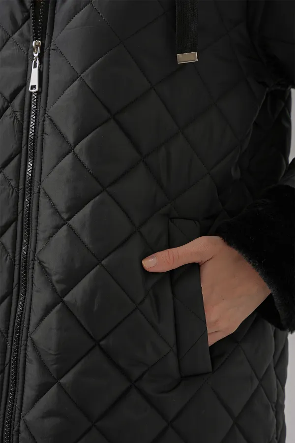 5197 Kapüşonlu Kapitone Mont - Siyah