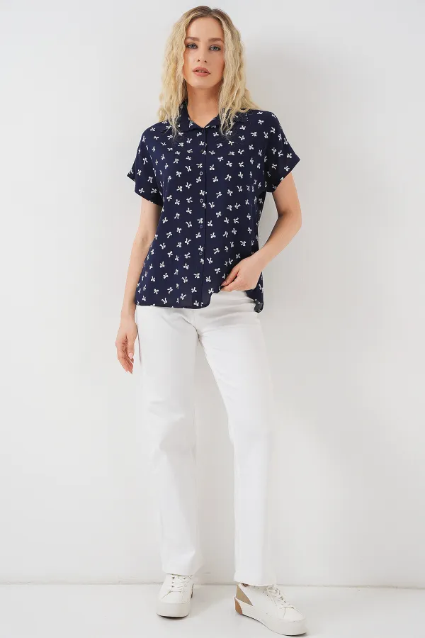 Chemise à manches courtes à motifs pour femme 20310 - Bleu marine