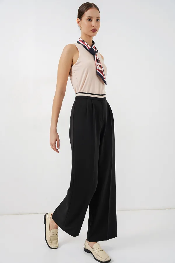 Pantalon large en tissu pour femme 30088 - Noir