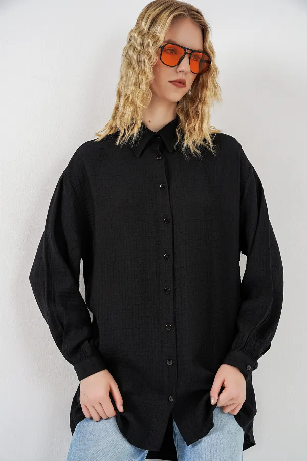 Women's Textured Oversize Tunic 5989 - Black Women's Textured Oversize Tunic 5989 - Black
