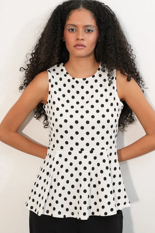Women's Sleeveless Polka Dot Blouse 40021 - White